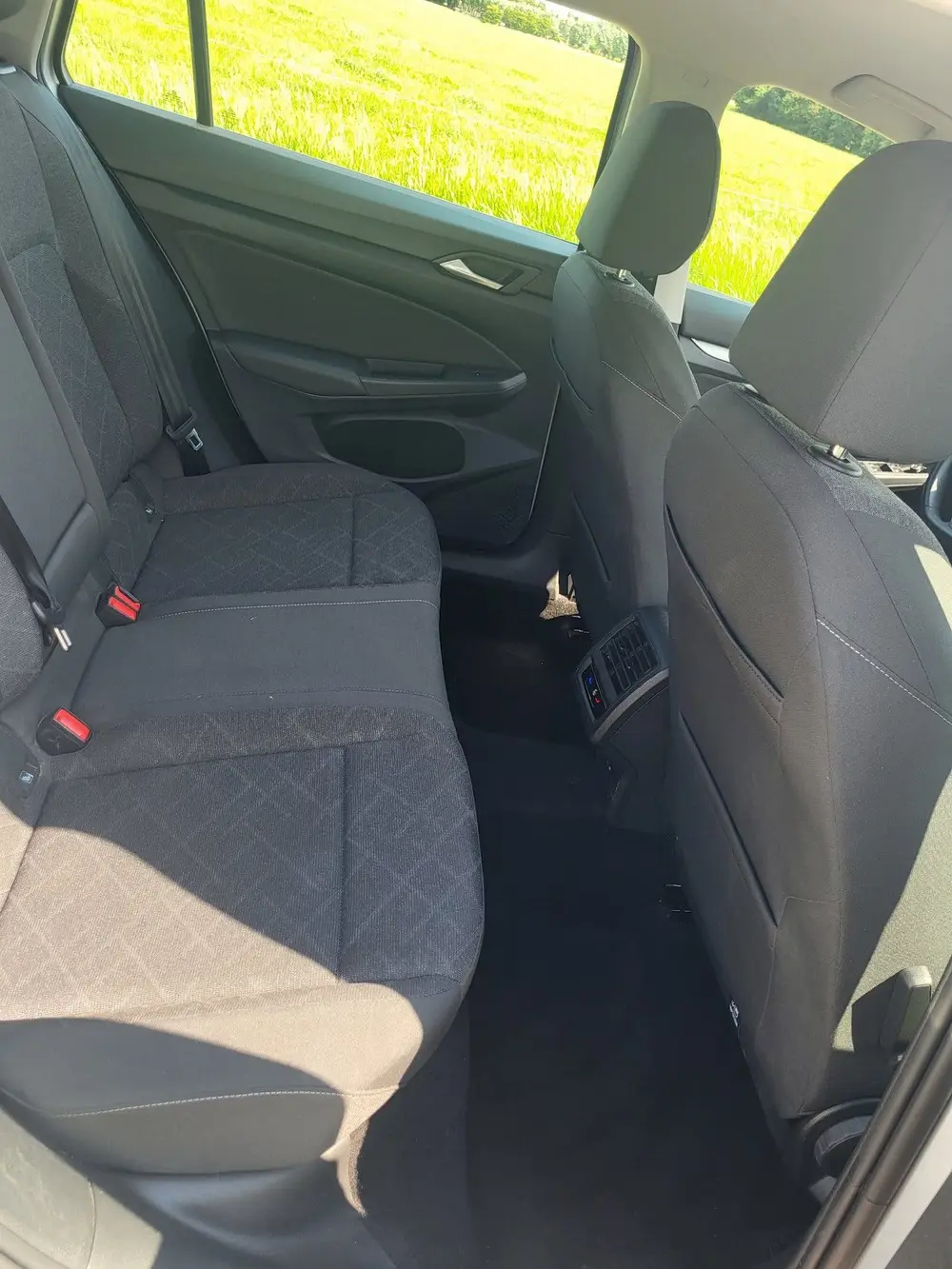 Volkswagen Golf Variant 1.5 TSI Life Business 75.860km 2022 uit 2022, foto 14