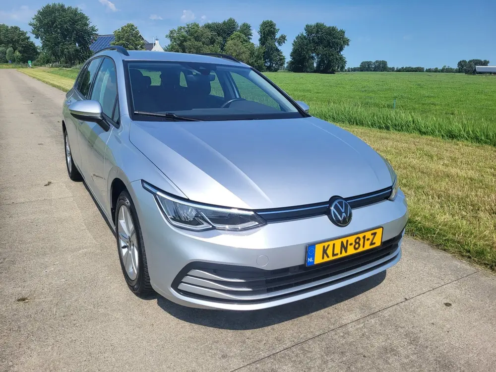 Volkswagen Golf Variant 1.5 TSI Life Business 75.860km 2022 uit 2022, foto 3