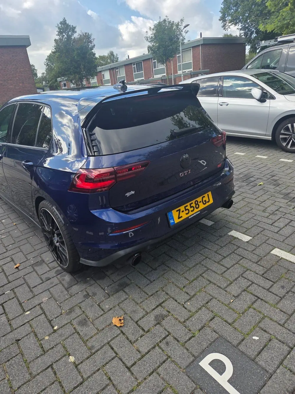 Volkswagen Golf 2.0 TSI stage 1 plus met pops bangs uit 2021, foto 2
