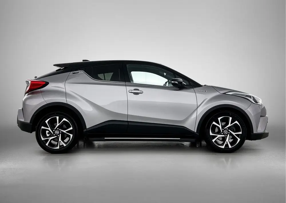 Toyota C-Hr 1.8 Hybrid Dynamic | Navigatie | Airco | Achteru uit 2019, foto 12