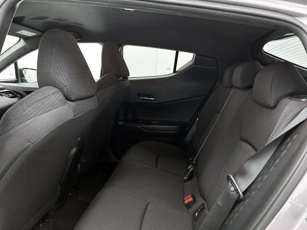 Toyota C-Hr 1.8 Hybrid Dynamic | Navigatie | Airco | Achteru uit 2019, foto 17