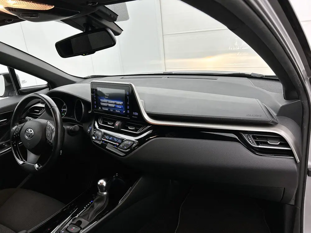 Toyota C-Hr 1.8 Hybrid Dynamic | Navigatie | Airco | Achteru uit 2019, foto 6