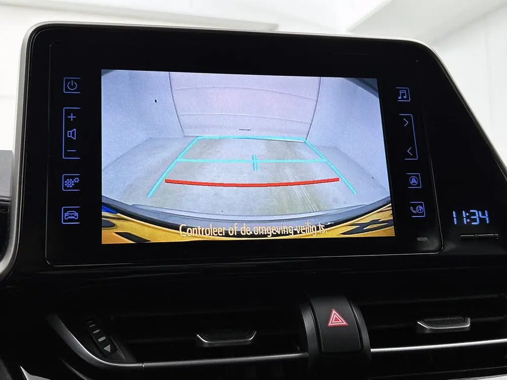 Toyota C-Hr 1.8 Hybrid Dynamic | Navigatie | Airco | Achteru uit 2019, foto 8