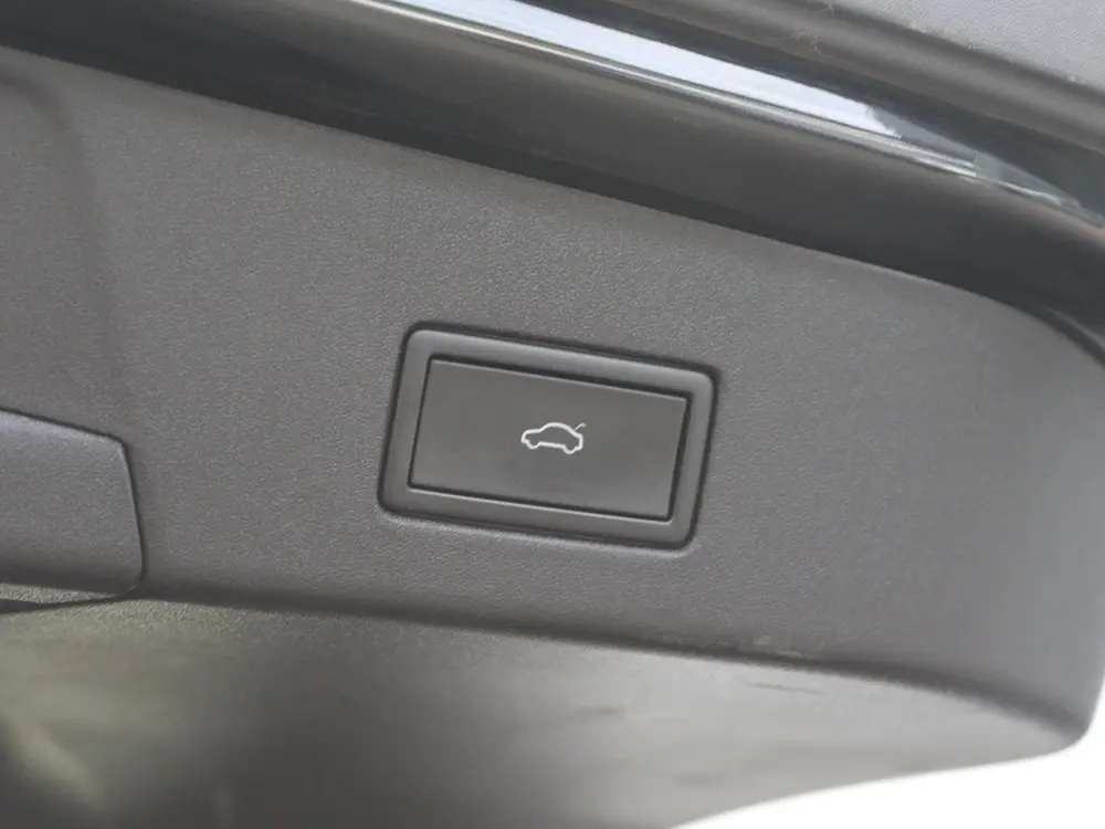Volkswagen ID.4 Pro Business 77 kWh 204 pk | Trekhaak | Led uit 2023, foto 14