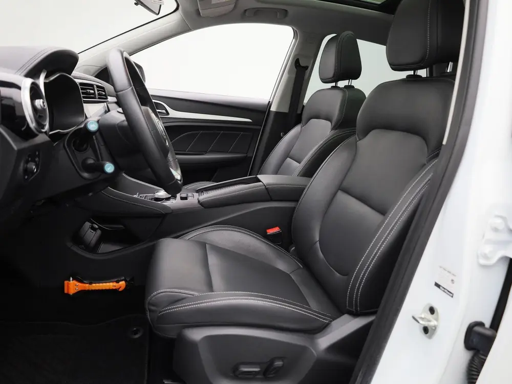 MG ZS EV Luxury 45 kWh | Automaat | Panoramadak | Leder | uit 2021, foto 12