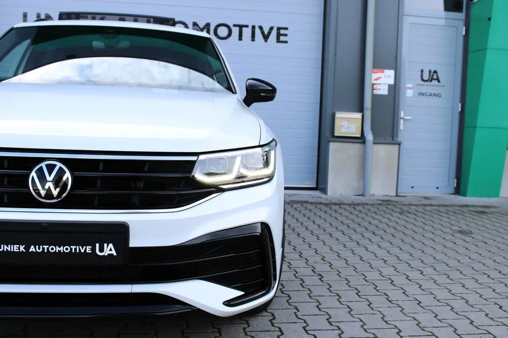 Volkswagen Tiguan 1.4 TSI eHybrid | 3 x R-LINE | LEDER | TRE uit 2023, foto 17