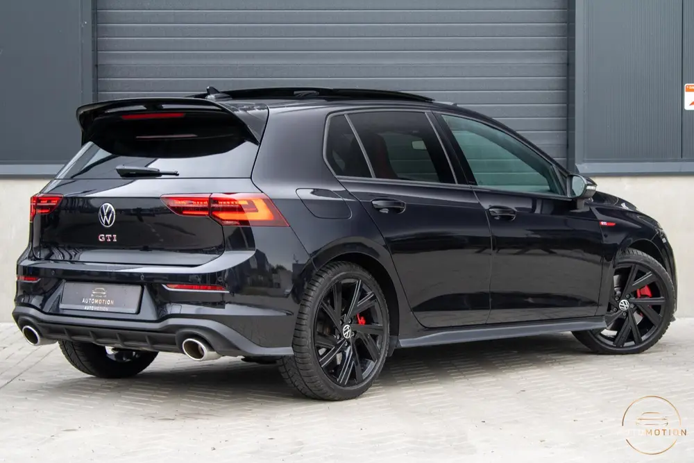 Volkswagen Golf 2.0 TSI GTI PANO CAMERA MISTLAMPEN IQ STOELV uit 2022, foto 2