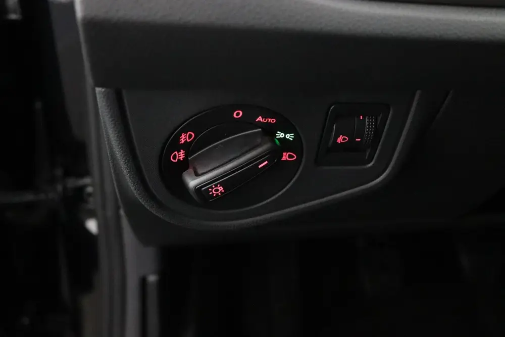 Volkswagen Polo 1.0 TSI Comfortline | Navigatie | Airco | uit 2020, foto 17