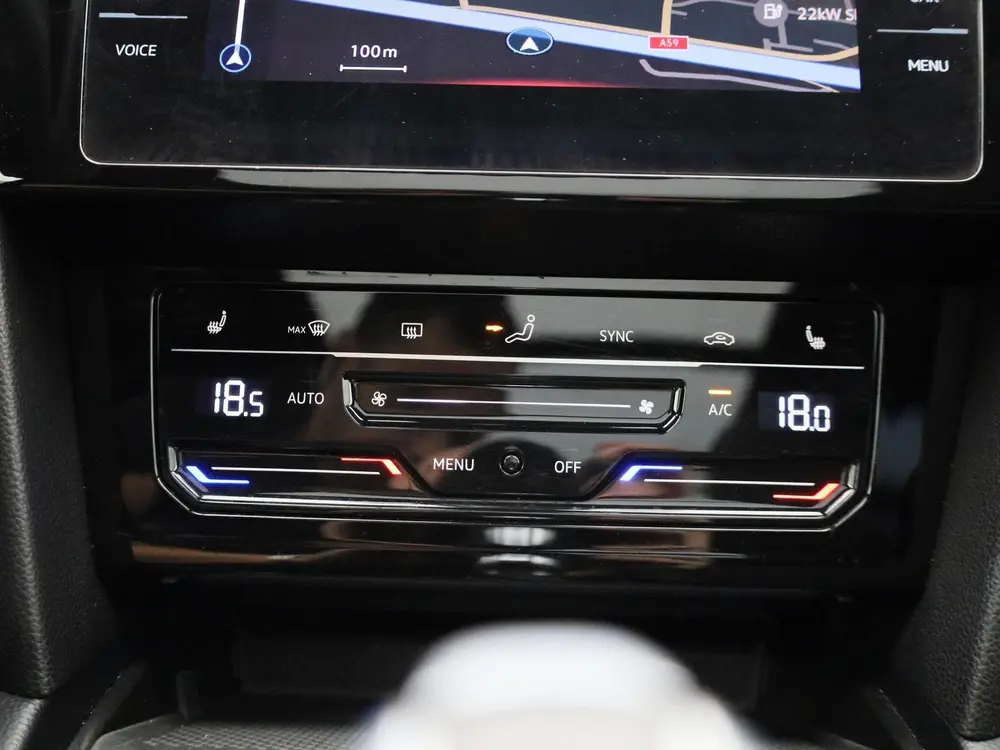 Volkswagen Passat Variant 1.4 TSI PHEV GTE Business | Automa uit 2022, foto 18