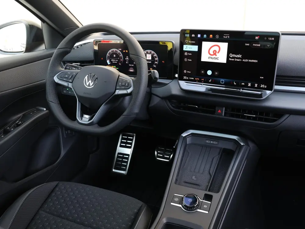Volkswagen T-Roc R-Line First Edition 1.5 eTSI 150 PK | Navi uit 2026, foto 7