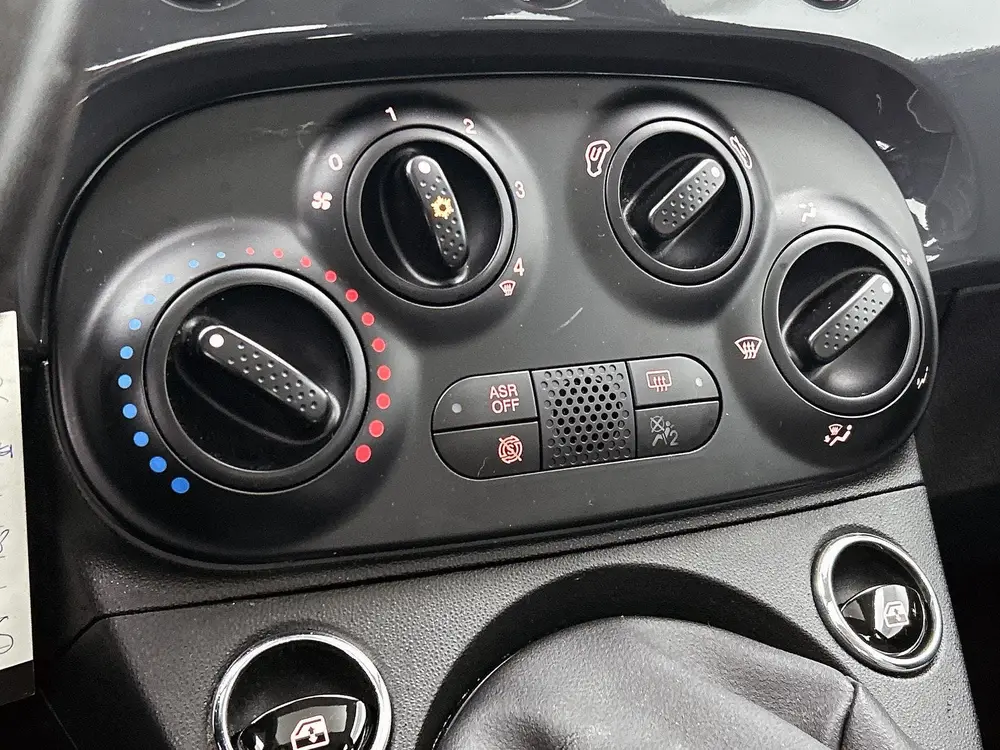 Fiat 500 1.2 Lounge | Airconditioning | Panoramadak | Blueto uit 2019, foto 16