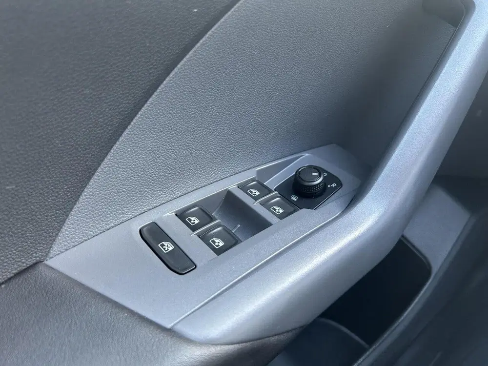 Volkswagen T-Cross 1.0 TSI Ecc/Navigatie/Pdc/Acc/Lane-Assist uit 2020, foto 18