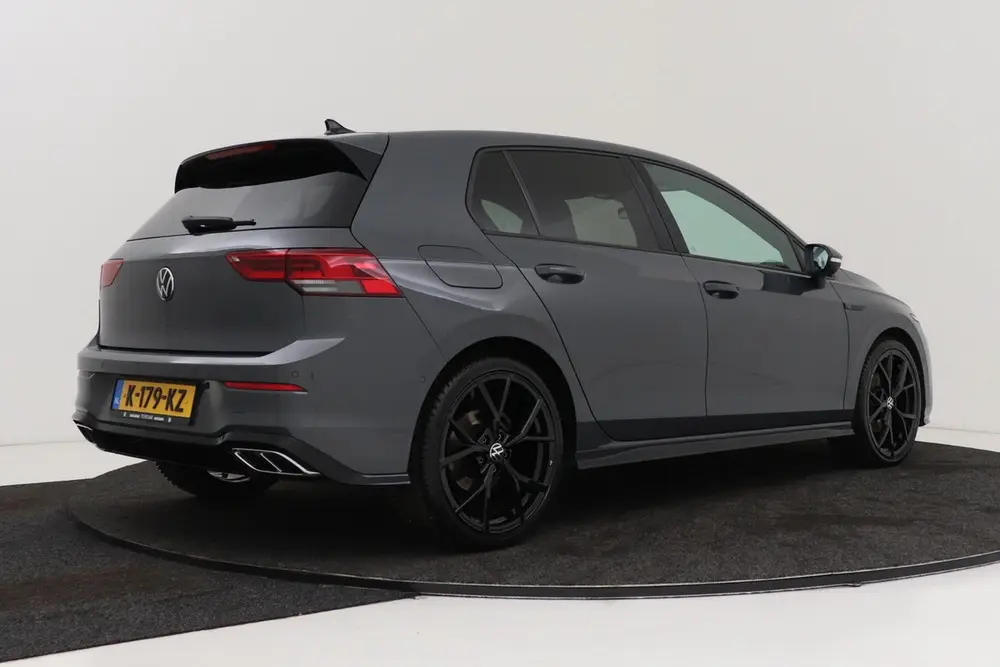 Volkswagen Golf 1.5 TSI R-Line | Virtual Cockpit | Org NL | uit 2021, foto 2