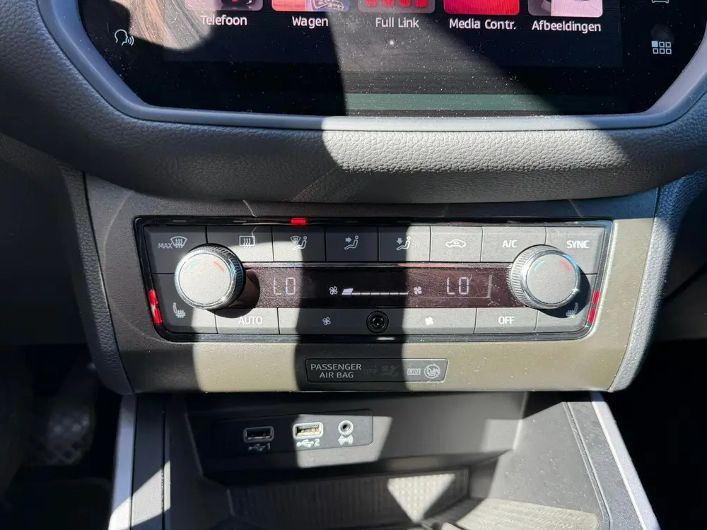SEAT Arona 1.0 TSI Xcellence Business Intense uit 2019, foto 18