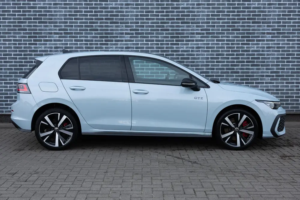 Volkswagen Golf 1.5 eHybrid GTE | Plug-in Hybrid (PHEV) | Pa uit 2025, foto 15