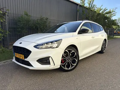 Ford Focus Wagon 1.0 EcoBoost ST Line Business / NAVI / CRUI uit 2019