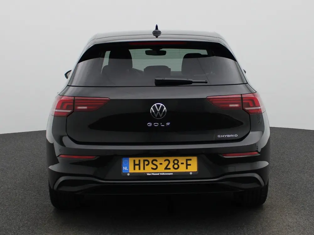 Volkswagen Golf 1.5 eHybrid Life Edition Origineel Nederland uit 2025, foto 5
