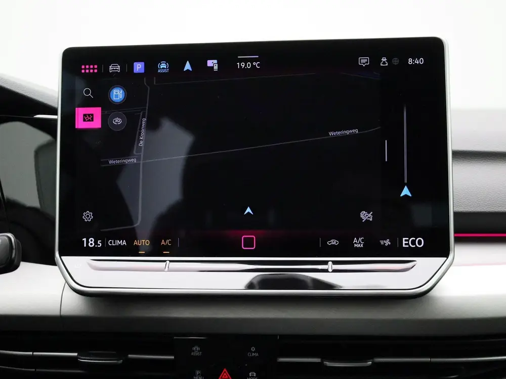 Volkswagen Golf 1.5 eHybrid Life Edition Origineel Nederland uit 2025, foto 9