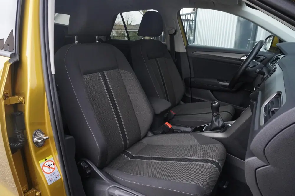 Volkswagen T-Roc 1.0 TSI Style Business | Navigatie | PDC | uit 2021, foto 18