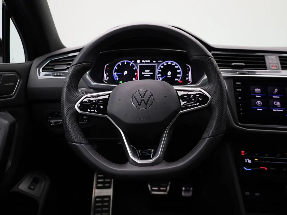 Volkswagen Tiguan Allspace 1.5 TSI R-Line Business+ | 7-Pers uit 2022, foto 3