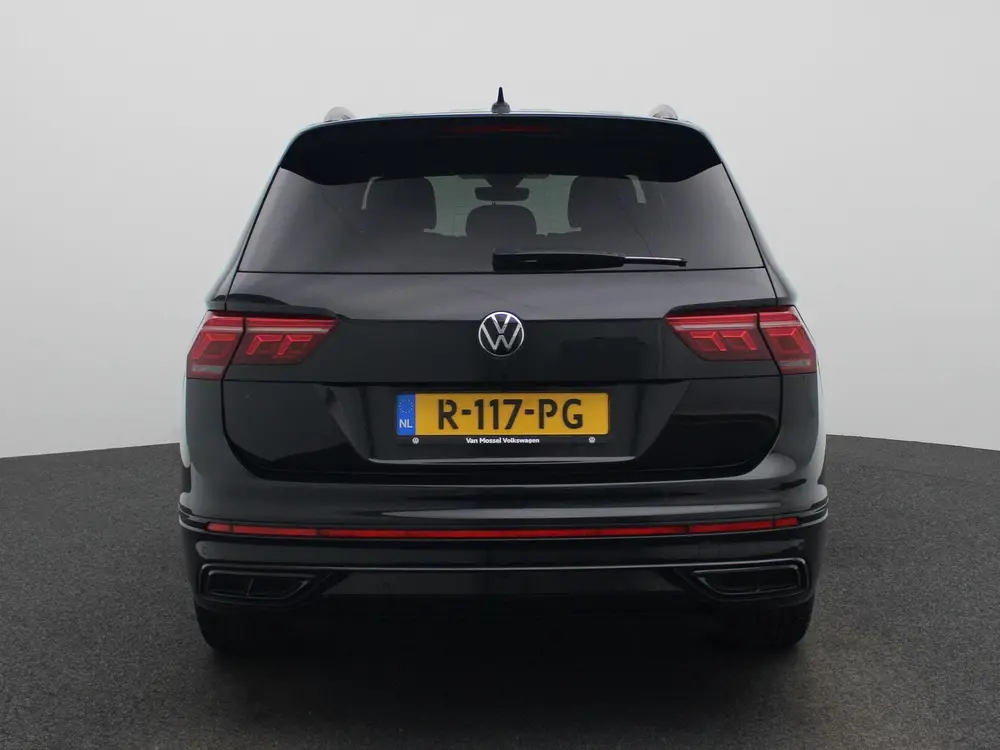 Volkswagen Tiguan Allspace 1.5 TSI R-Line Business+ | 7-Pers uit 2022, foto 7