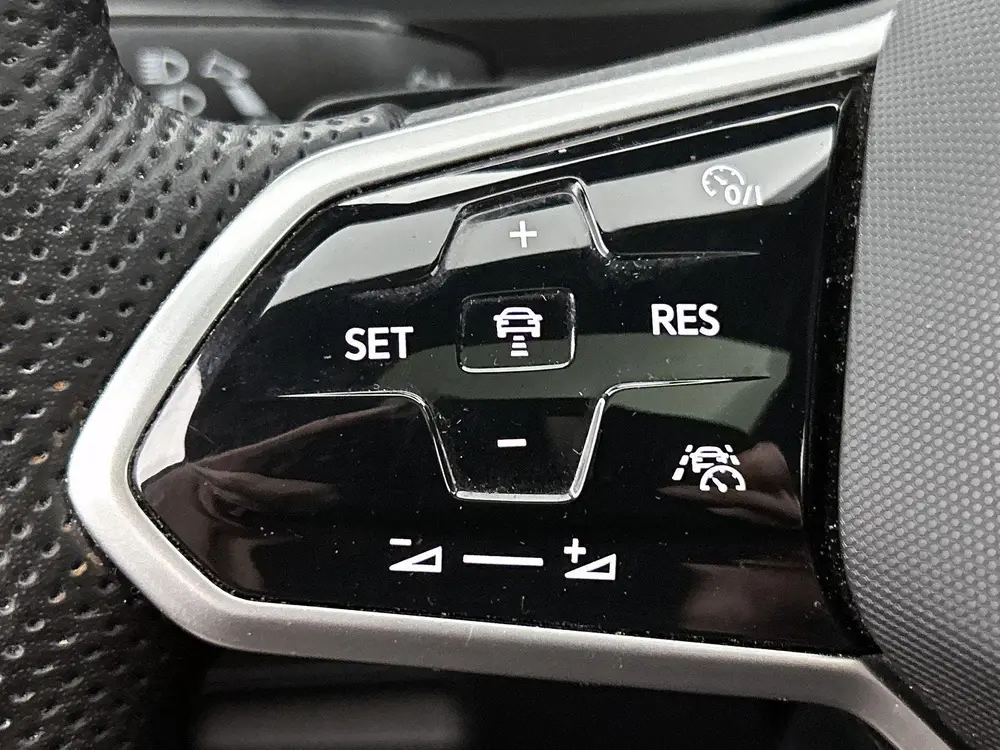 Volkswagen Tiguan 1.4 TSI eHybrid R-Line Business | Automaat uit 2022, foto 8