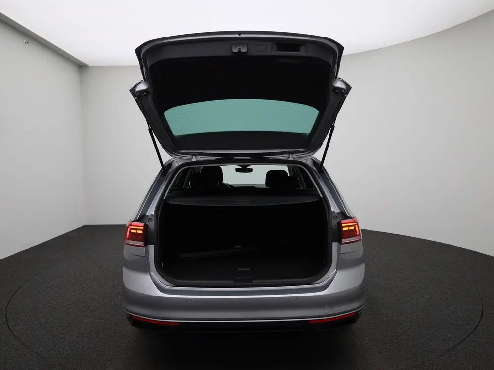 Volkswagen Passat Variant 1.5 TSI Business | Automaat | LMV uit 2023, foto 12