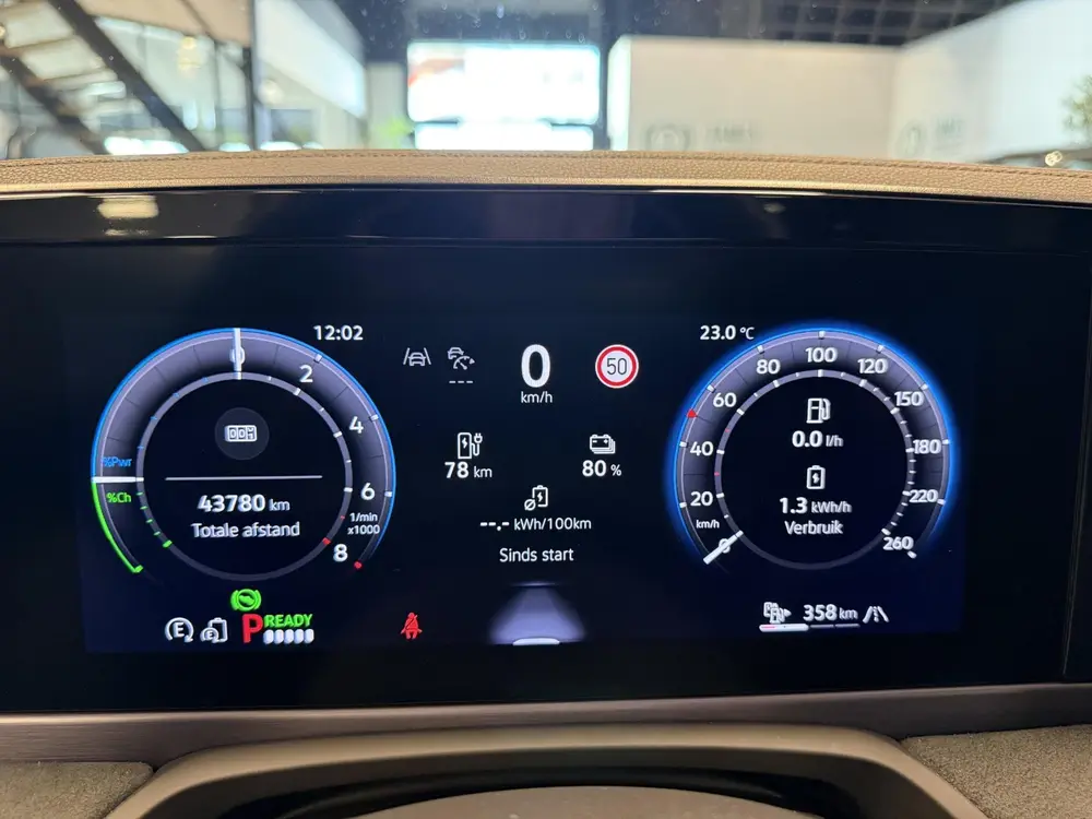 Volkswagen Passat Variant 1.5 eTSI R-Line Edition PHEV|PANO| uit 2025, foto 5