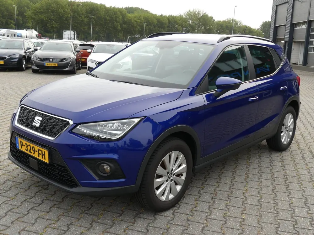 SEAT Arona 1.0 TSI 116pk Xcellence Business Intense / Full-L uit 2019, foto 2