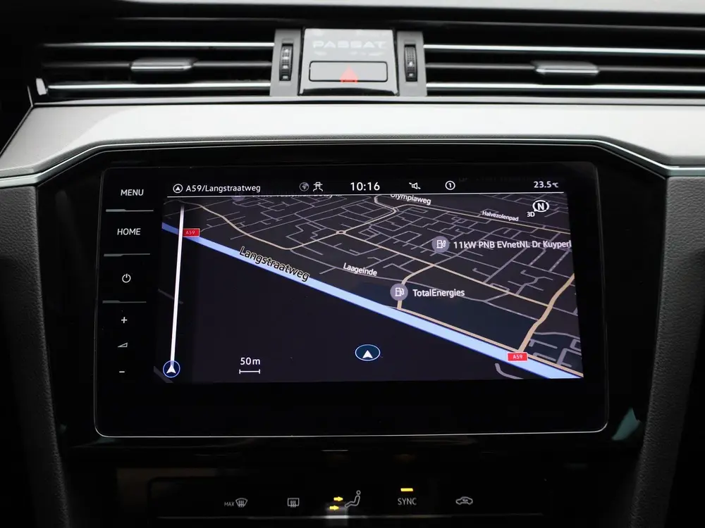 Volkswagen Passat Variant 2.0 TDI 90kW DSG Style Business AU uit 2022, foto 17