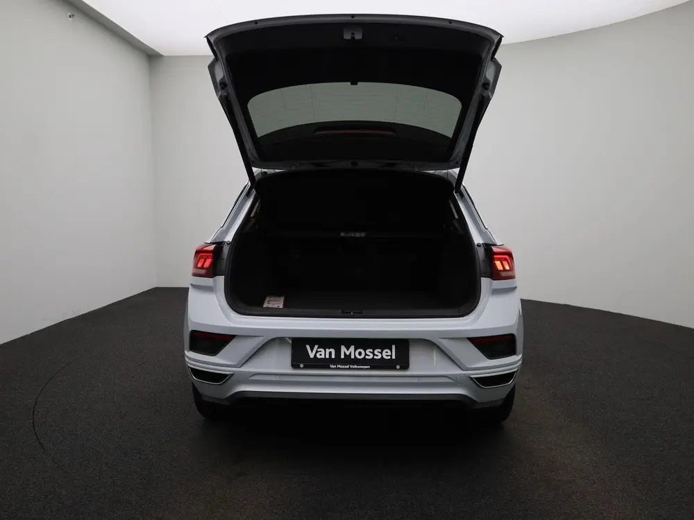 Volkswagen T-Roc 1.5 TSI 150PK R-Line | NAVIGATIE | BEATS AU uit 2021, foto 11
