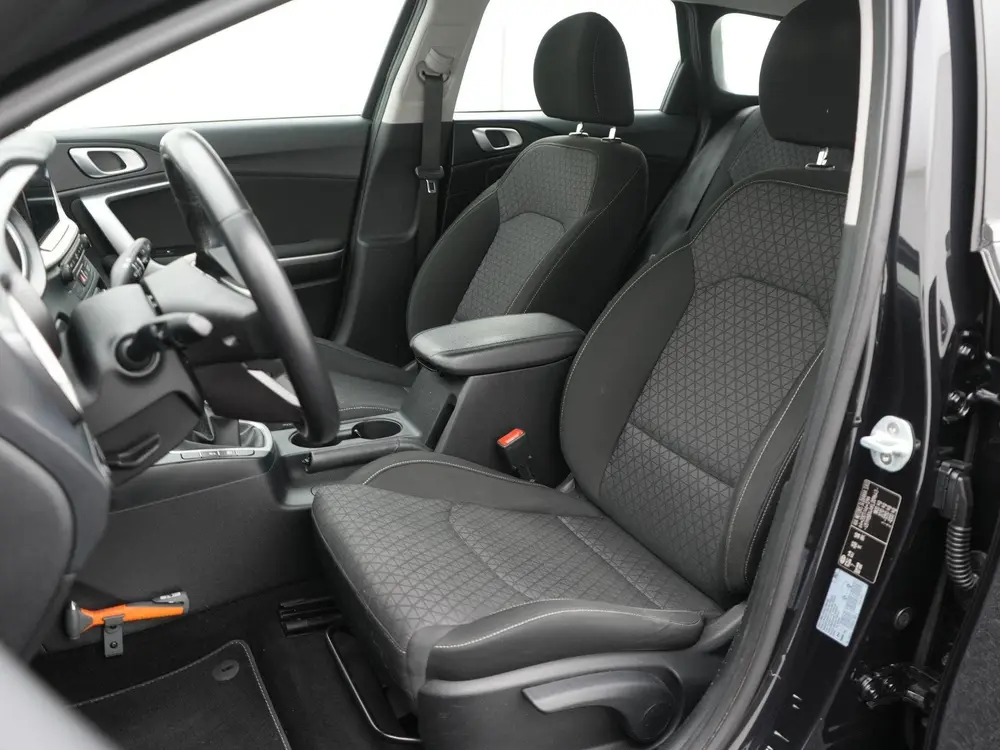 Kia Ceed Sportswagon 1.4 T-GDi DynamicLine | NAVIGATIE | TRE uit 2019, foto 9