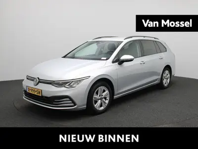Volkswagen Golf Variant 1.0 eTSI Life Business AUTOMAAT | NA uit 2021