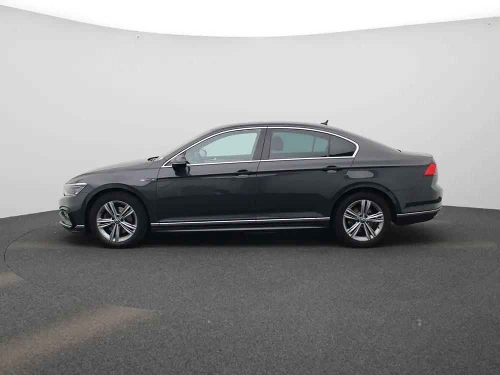 Volkswagen Passat 1.5 TSI R-Line Business + AUTOMAAT | NAVIG uit 2021, foto 4