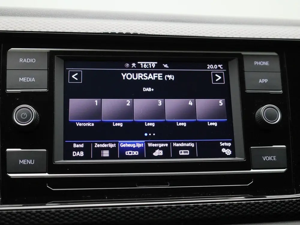Volkswagen Taigo 1.0 TSI Life uit 2023, foto 15
