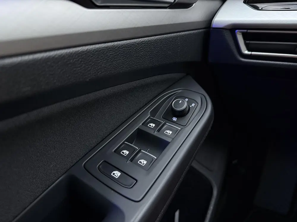 Volkswagen Golf 1.0 TSI Life | TREKHAAK | CLIMATE CONTROL | uit 2021, foto 16