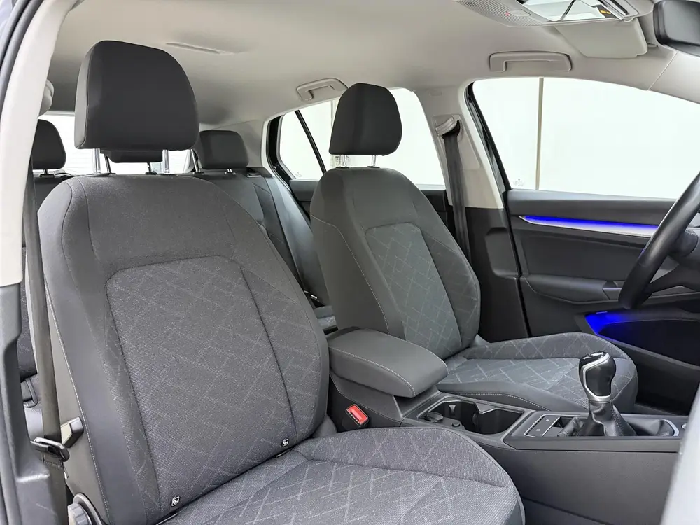 Volkswagen Golf 1.0 TSI Life | TREKHAAK | CLIMATE CONTROL | uit 2021, foto 5