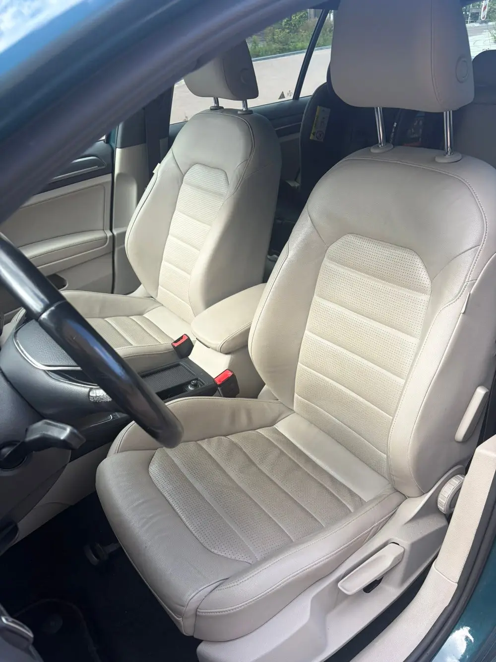 Volkswagen Golf e-Golf 36 kWh 136 pk Automaat 2019 Peacock Groen uit 2019, foto 10