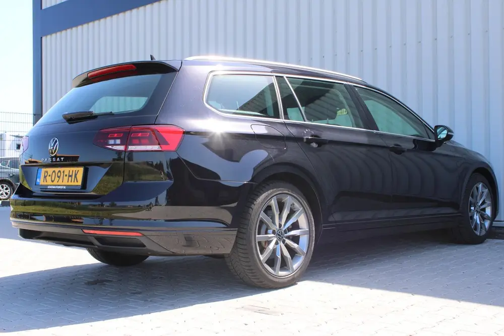 Volkswagen Passat Variant 1.5 TSI Business | Incl. 12 maande uit 2022, foto 3