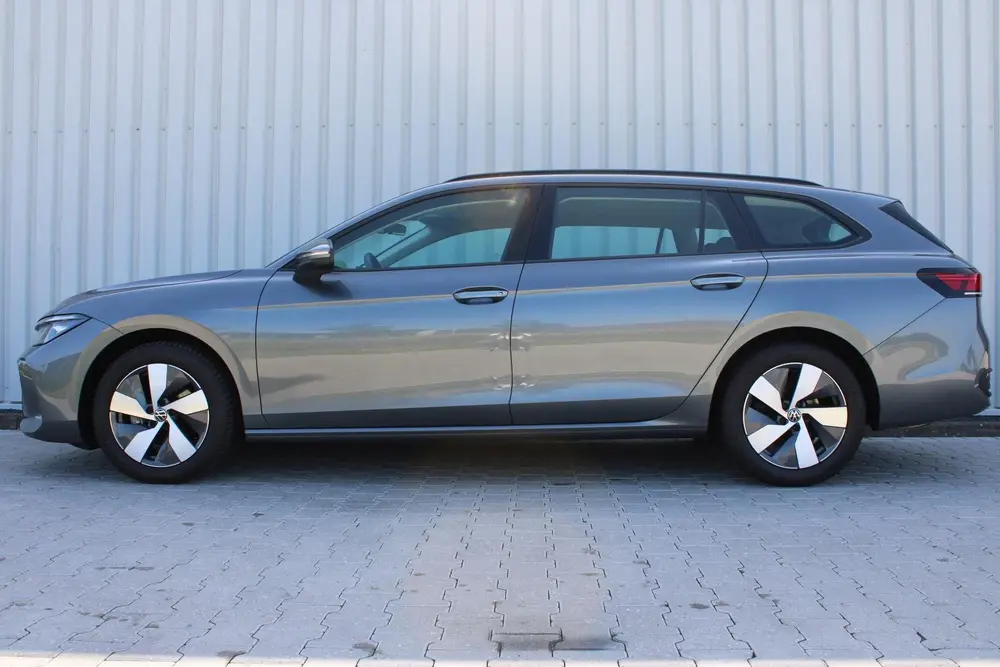 Volkswagen Passat Variant 1.5 eTSI 150 pk | Incl. 12 maanden uit 2024, foto 13