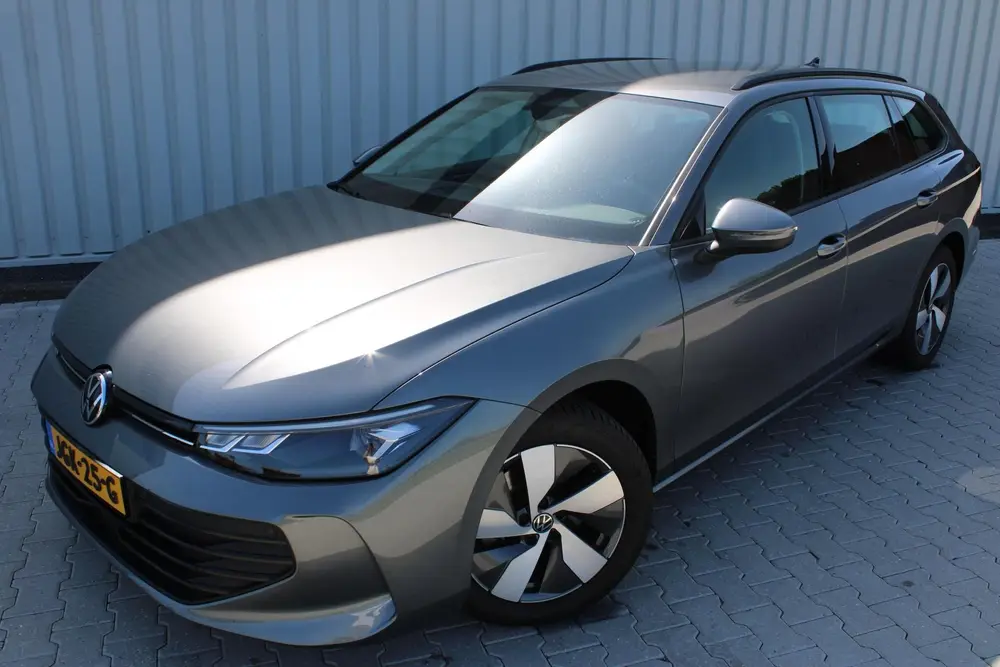 Volkswagen Passat Variant 1.5 eTSI 150 pk | Incl. 12 maanden uit 2024, foto 6
