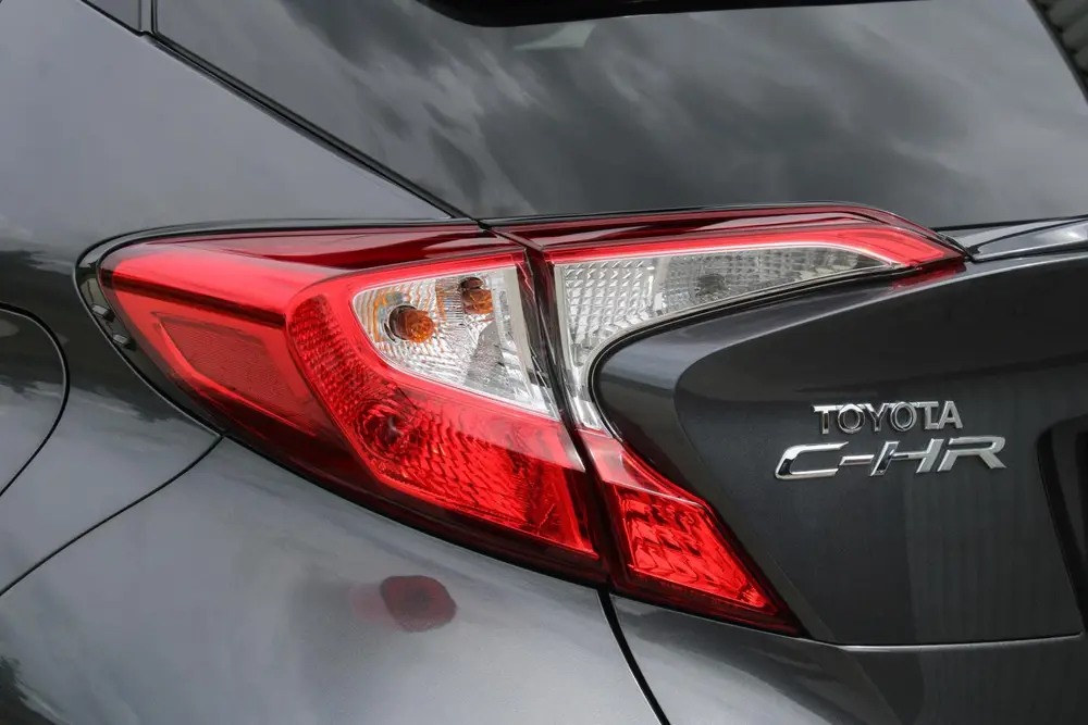 Toyota C-Hr 1.8 Hybrid Business Intro | Incl. 12 maanden gar uit 2019, foto 10