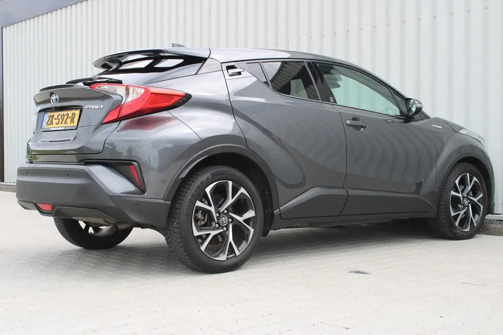 Toyota C-Hr 1.8 Hybrid Business Intro | Incl. 12 maanden gar uit 2019, foto 3