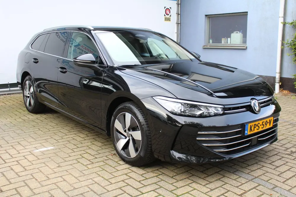 Volkswagen Passat Variant 1.5 eHybrid Elegance Business 272 uit 2025, foto 6