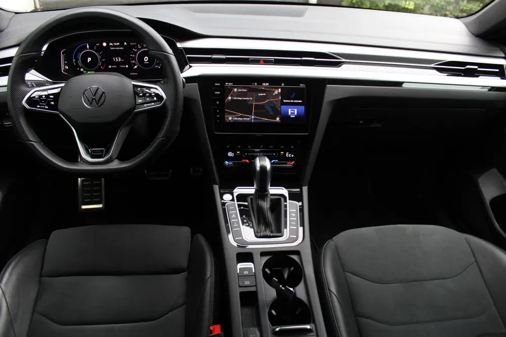 Volkswagen Arteon Shooting Brake 1.4 TSI eHybrid R-Line Busi uit 2022, foto 2