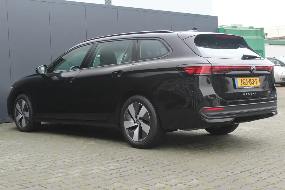 Volkswagen Passat Variant 1.5 eTSI 150 pk | Incl. 12 maanden uit 2024, foto 6