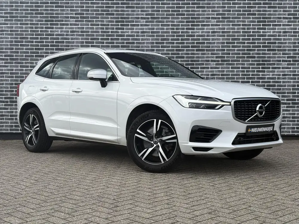 Volvo XC60 2.0 T8 Twin Engine AWD R-Design | Luchtvering | B uit 2019, foto 4