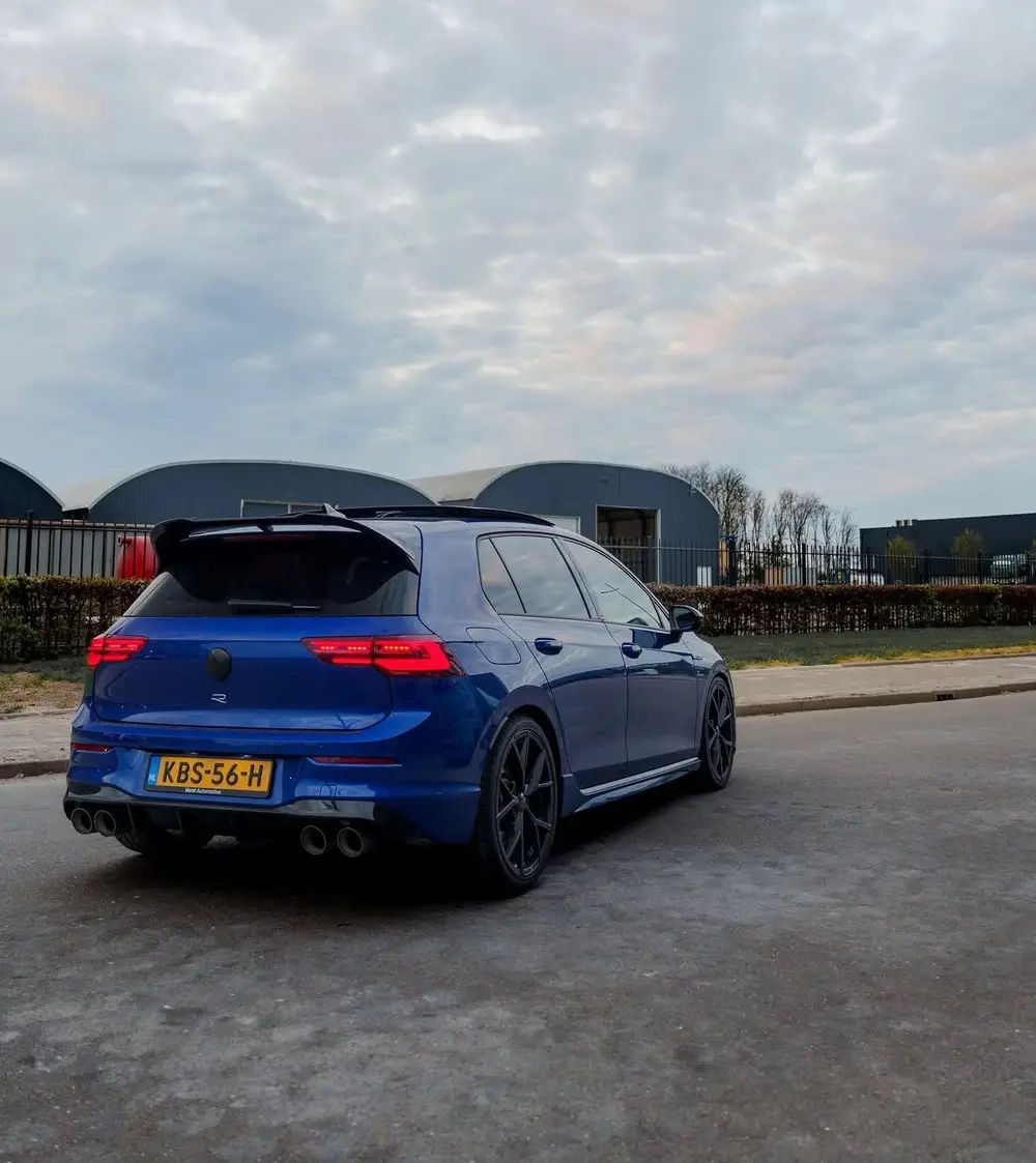 Volkswagen Golf 8 R 2.0 TSI 320pk 7-DSG 4MOTION 2022 Blauw uit 2022, foto 6