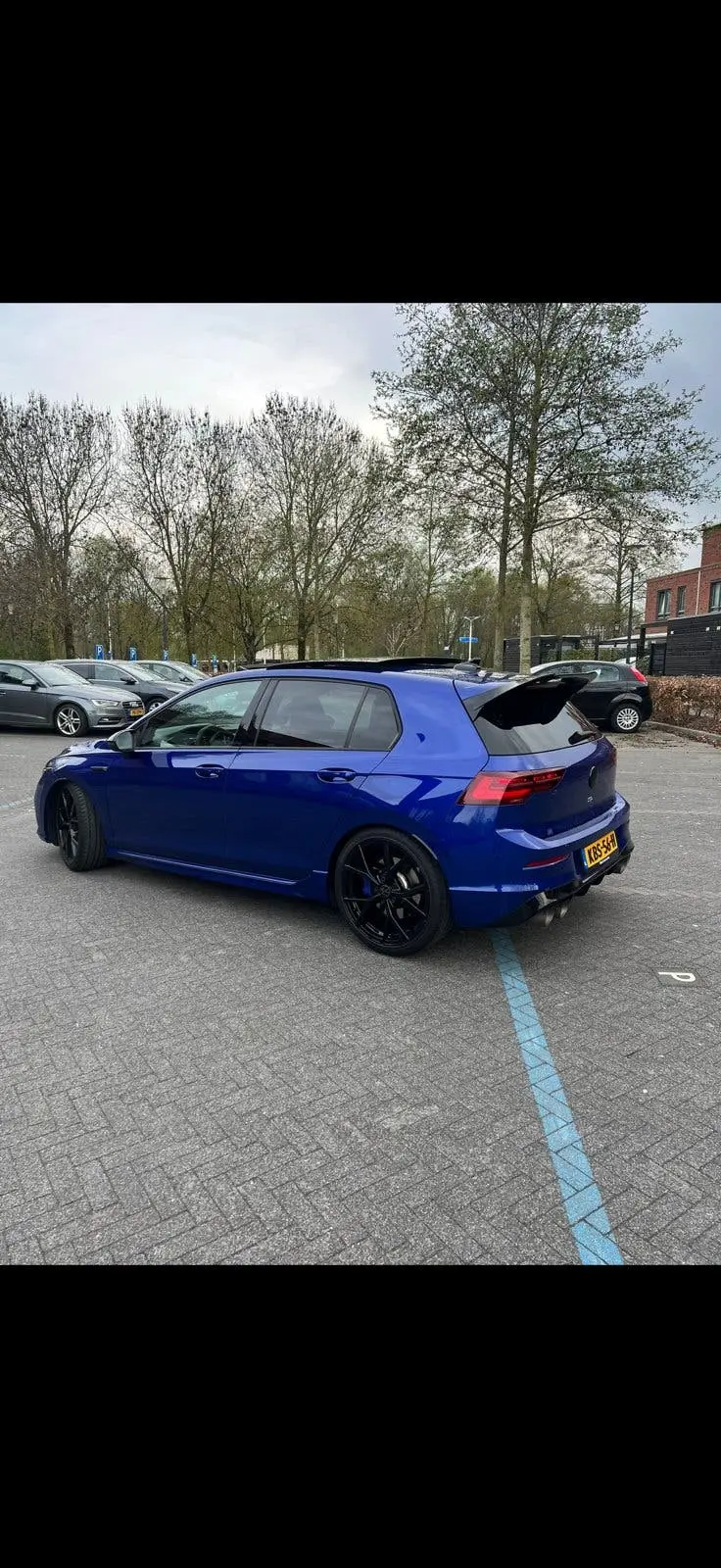 Volkswagen Golf 8 R 2.0 TSI 320pk 7-DSG 4MOTION 2022 Blauw uit 2022, foto 9
