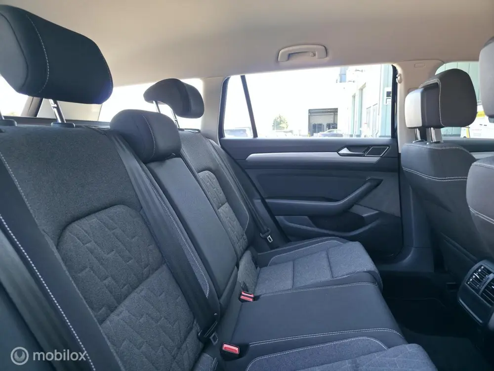 Volkswagen Passat Variant 1.5 TSI / DSG / Carplay / Camera uit 2023, foto 11